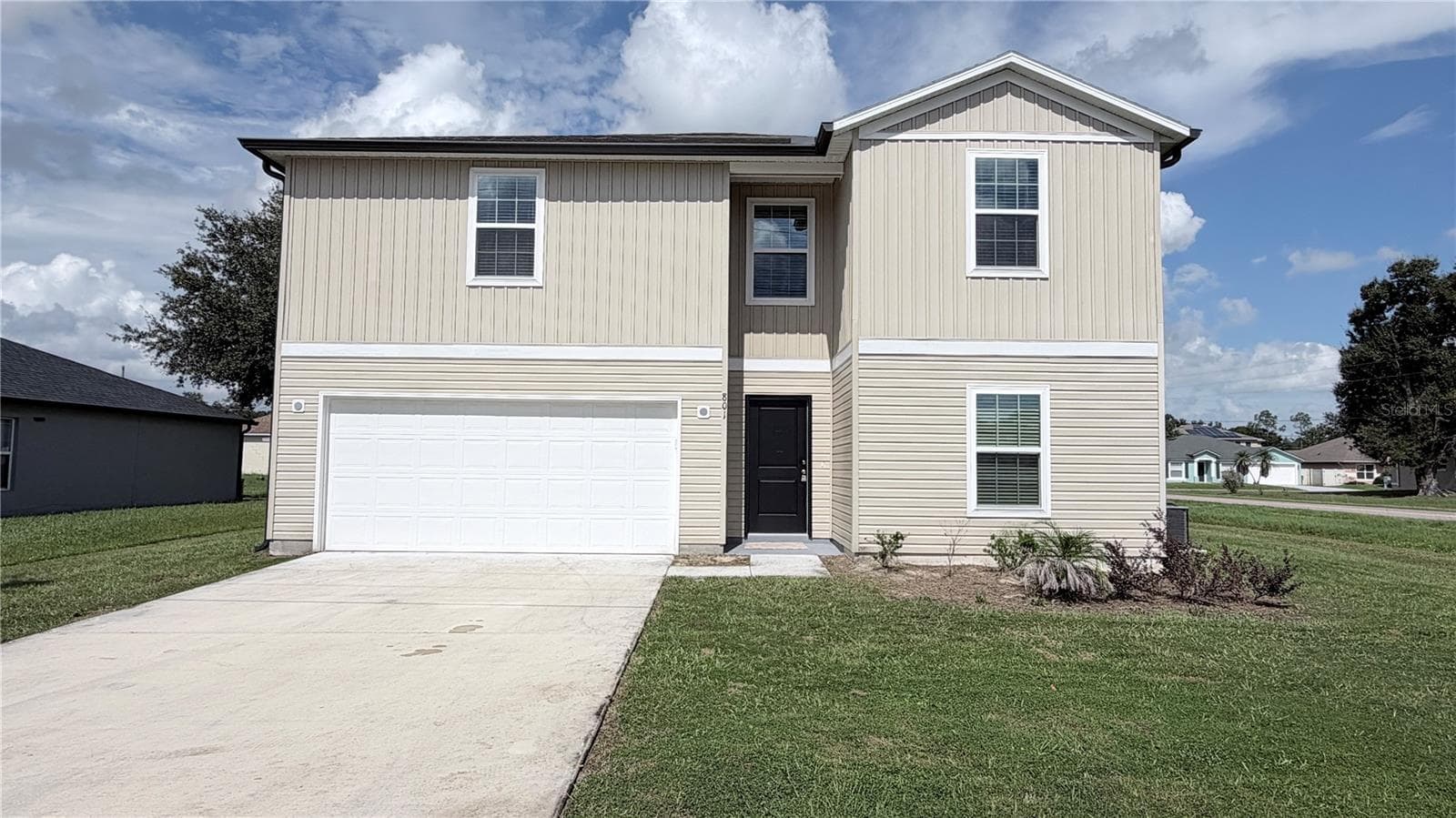 Single Family Residence at 801 OGNON CT, KISSIMMEE, photo 2 of 32