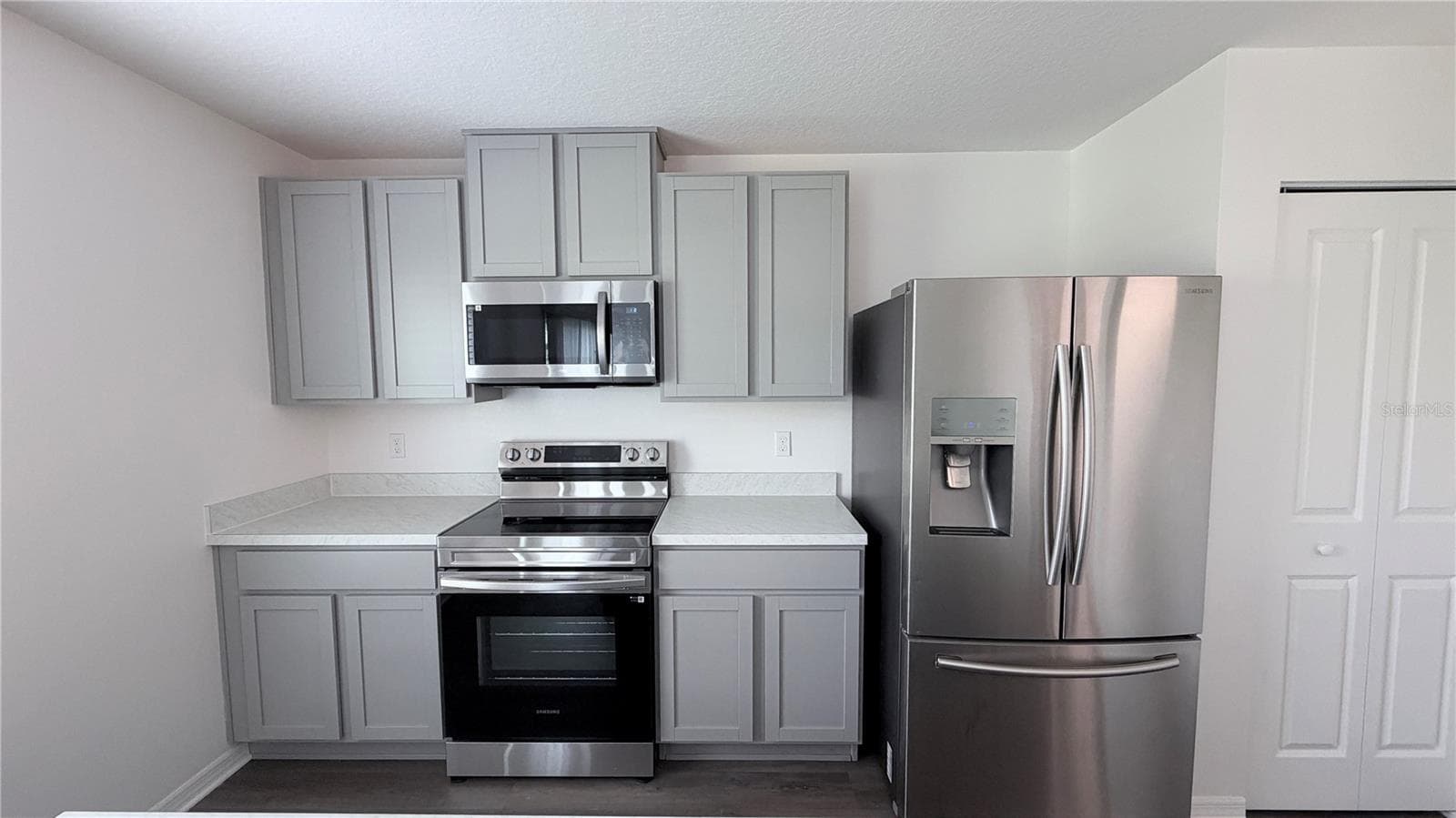 Single Family Residence at 801 OGNON CT, KISSIMMEE, photo 10 of 32