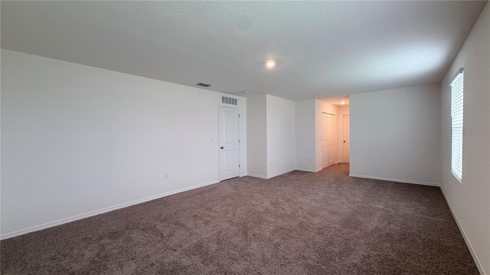 Single Family Residence at 801 OGNON CT, KISSIMMEE, photo 17 of 32