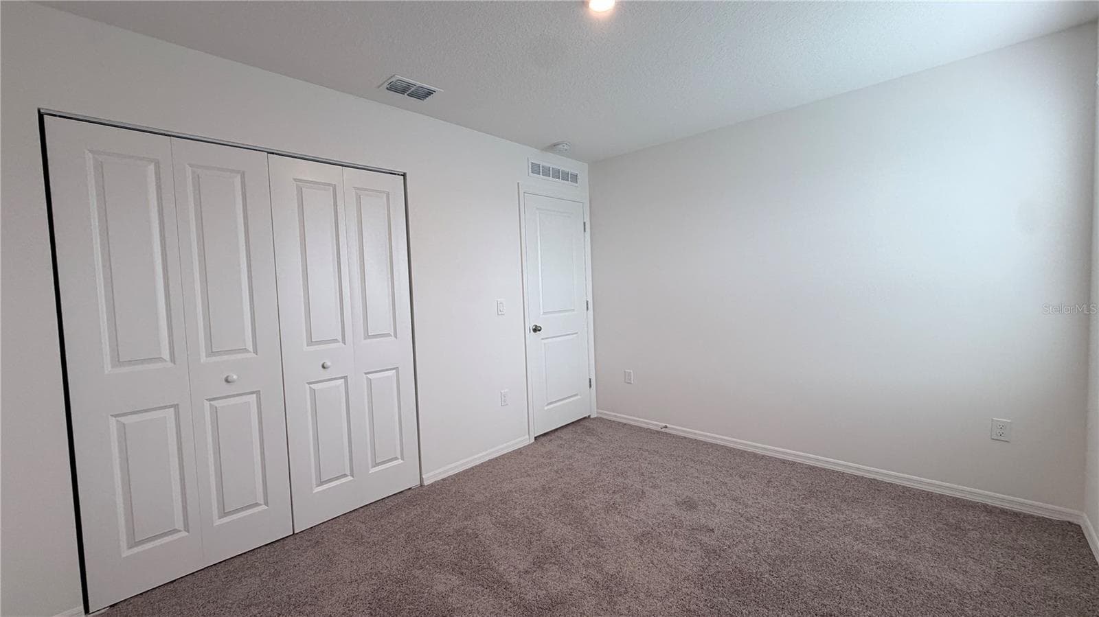 Single Family Residence at 801 OGNON CT, KISSIMMEE, photo 20 of 32
