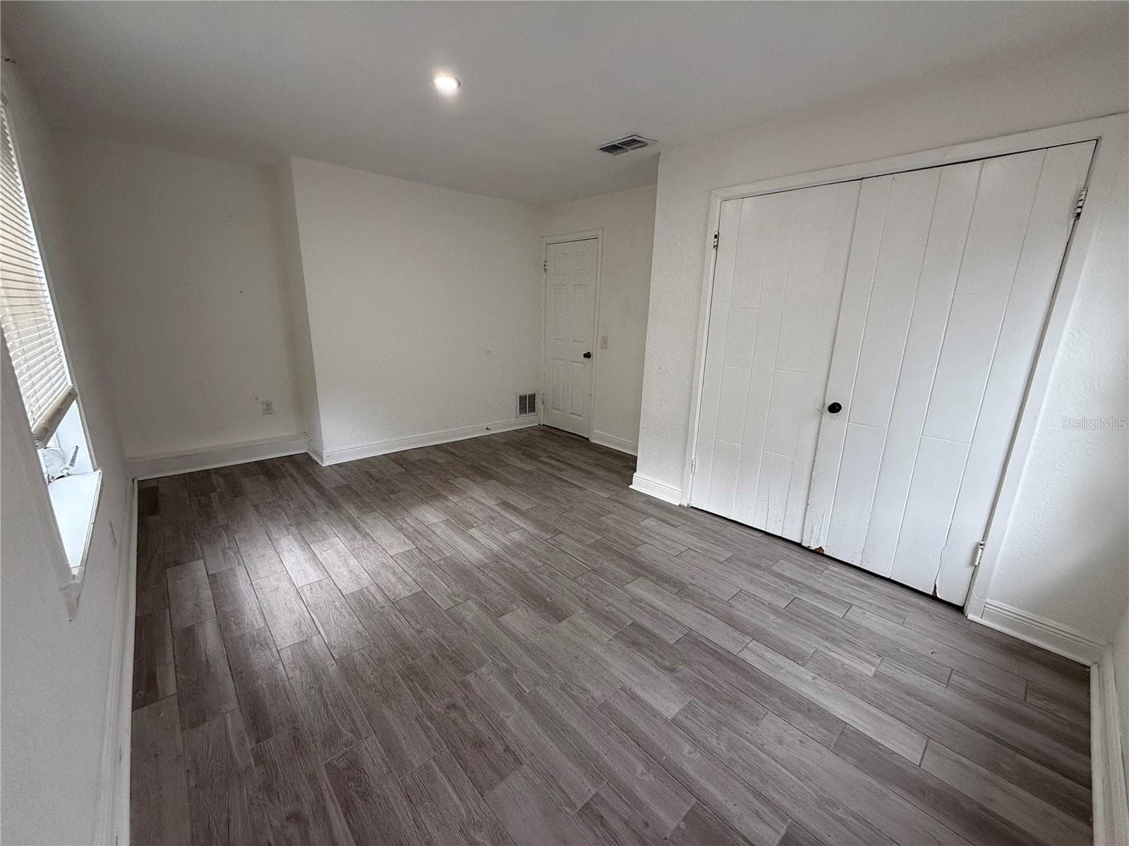 Single Family Residence at 3004 5TH ST, ORLANDO, photo 8 of 22