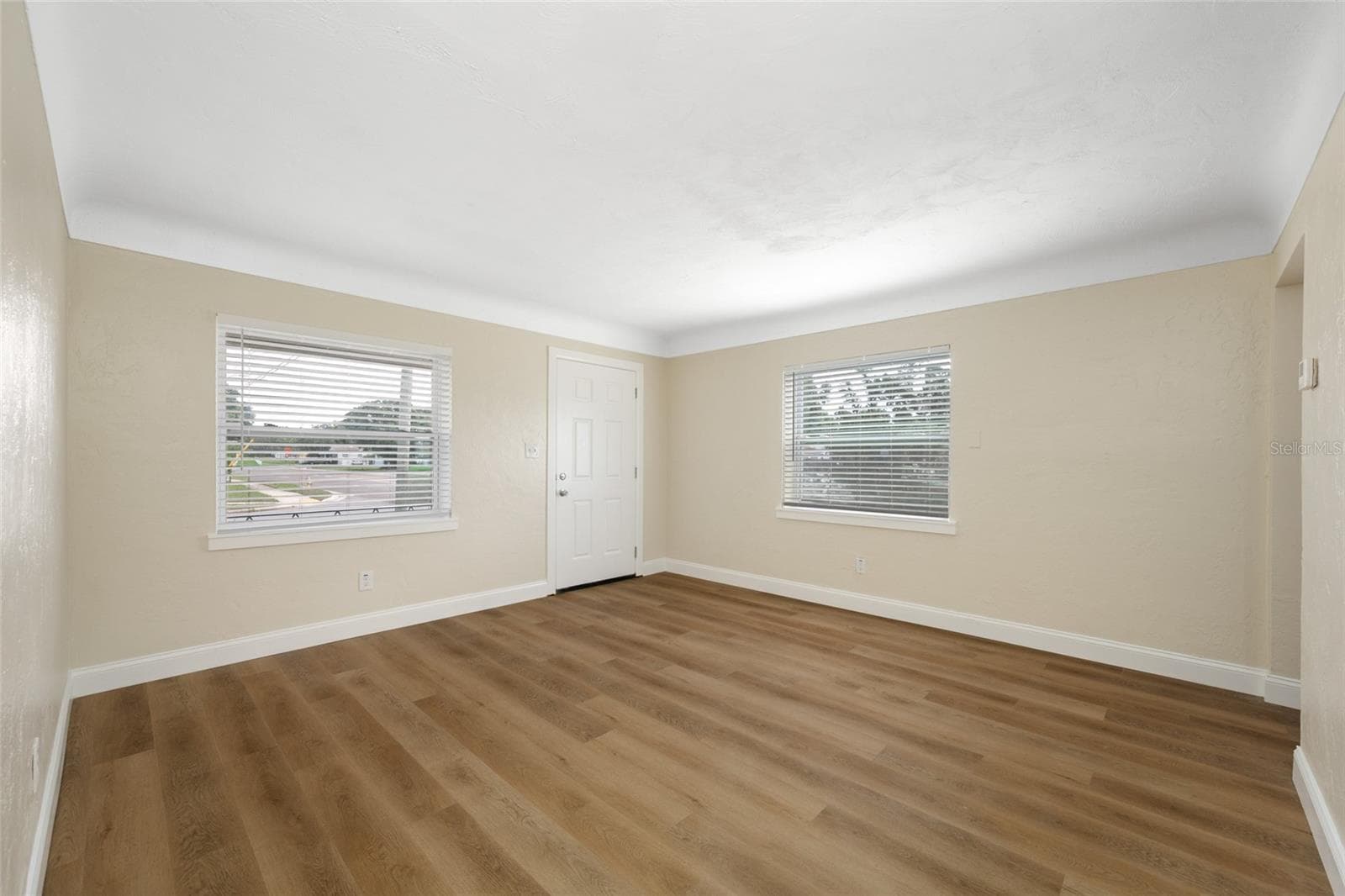 Single Family Residence at 3800 26TH ST N, ST PETERSBURG, photo 6 of 43