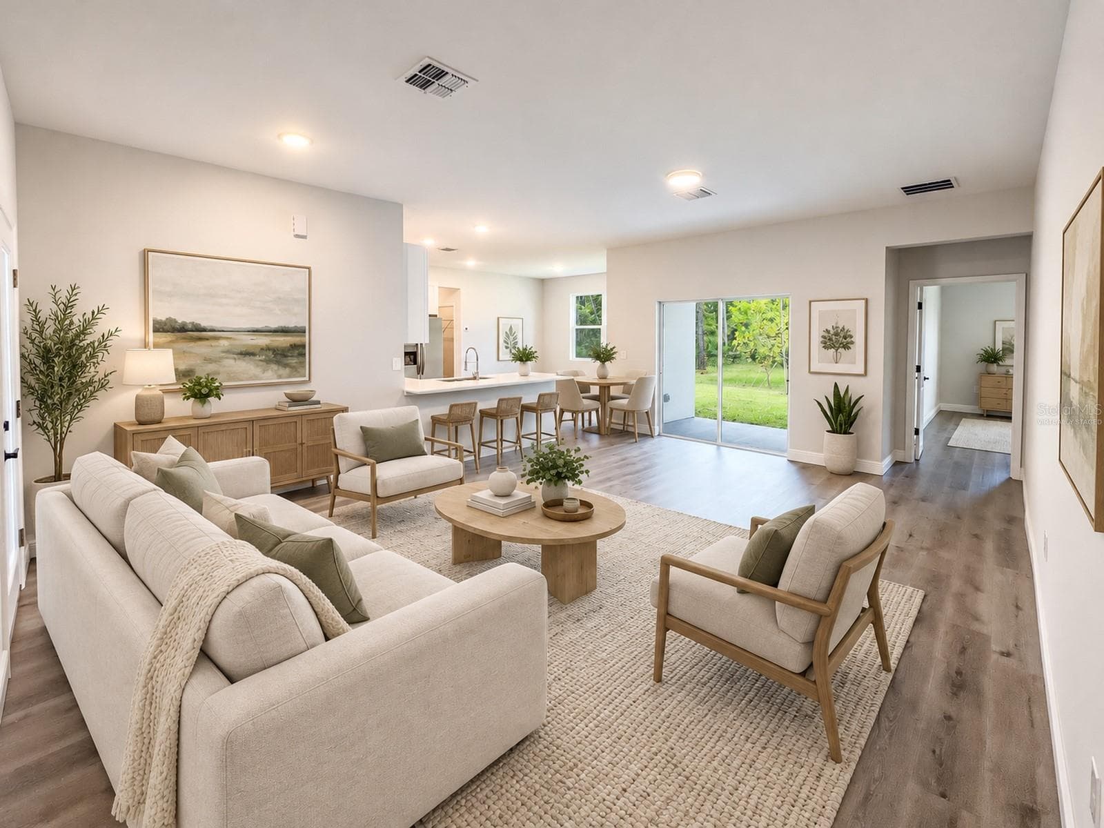 Virtually staged - 979 EAST PKWY, DELAND