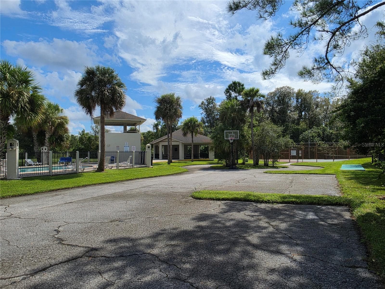 Single Family Residence at 6659 HIDDEN BEACH CIR, ORLANDO, photo 46 of 47