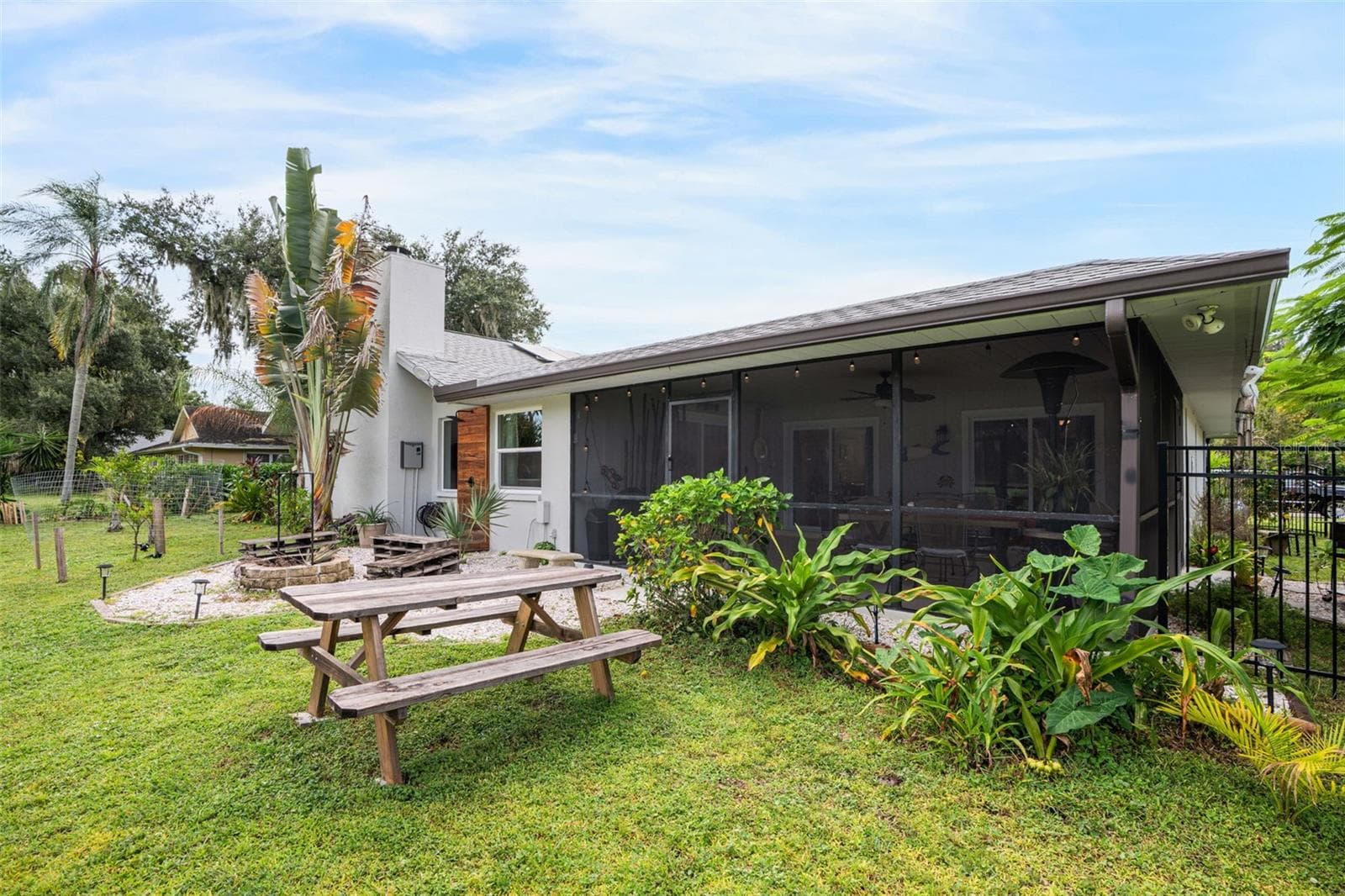 Single Family Residence at 4864 HAWKSHEAD PARK, SARASOTA, photo 38 of 50