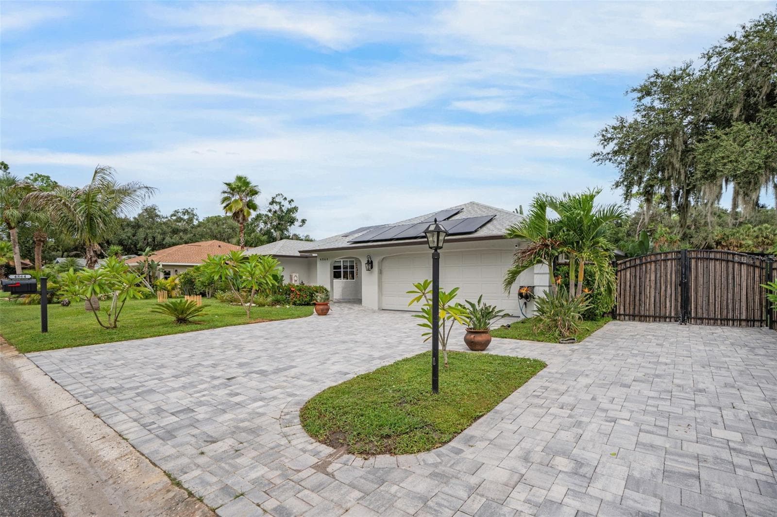 Single Family Residence at 4864 HAWKSHEAD PARK, SARASOTA, photo 43 of 50