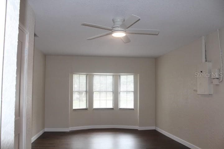 family rm - 12082 SE 61ST CT, BELLEVIEW
