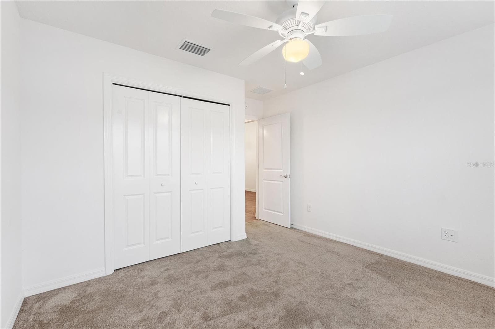 Single Family Residence at 6225 DINGMAN WAY, THE VILLAGES, photo 21 of 27