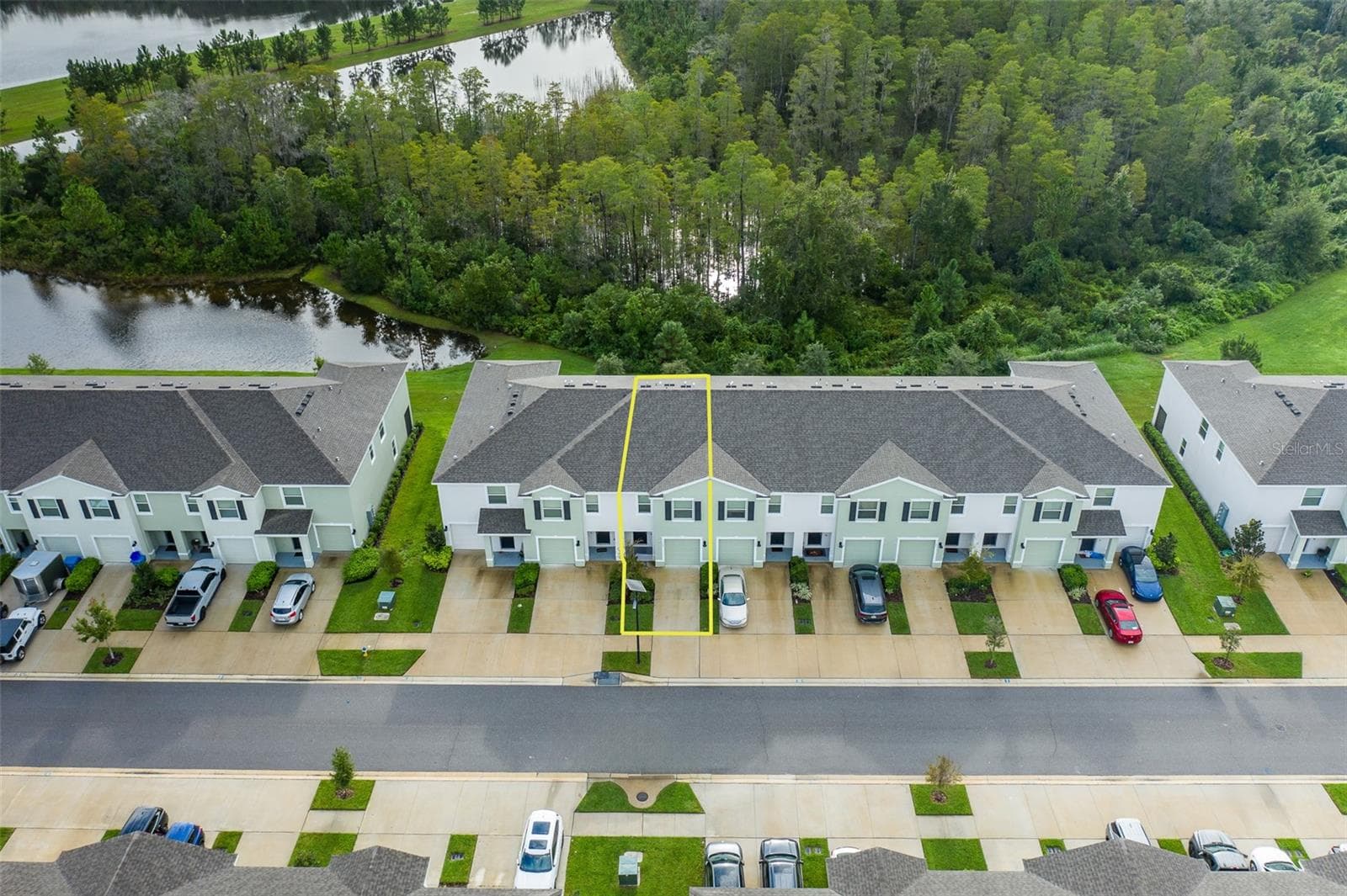 No backyard neighbors...gorgeous conservation view - 11166 CRESCENT DEER DR, LAND O LAKES