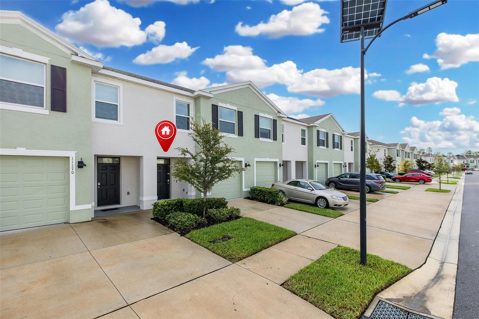 Townhouse at 11166 CRESCENT DEER DR, LAND O LAKES, photo 13 of 53
