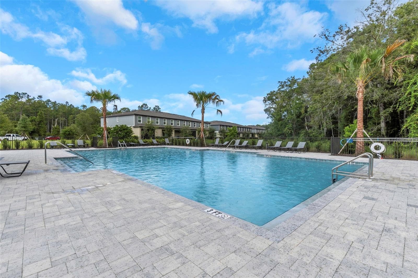 Relax and Swim! - 11166 CRESCENT DEER DR, LAND O LAKES