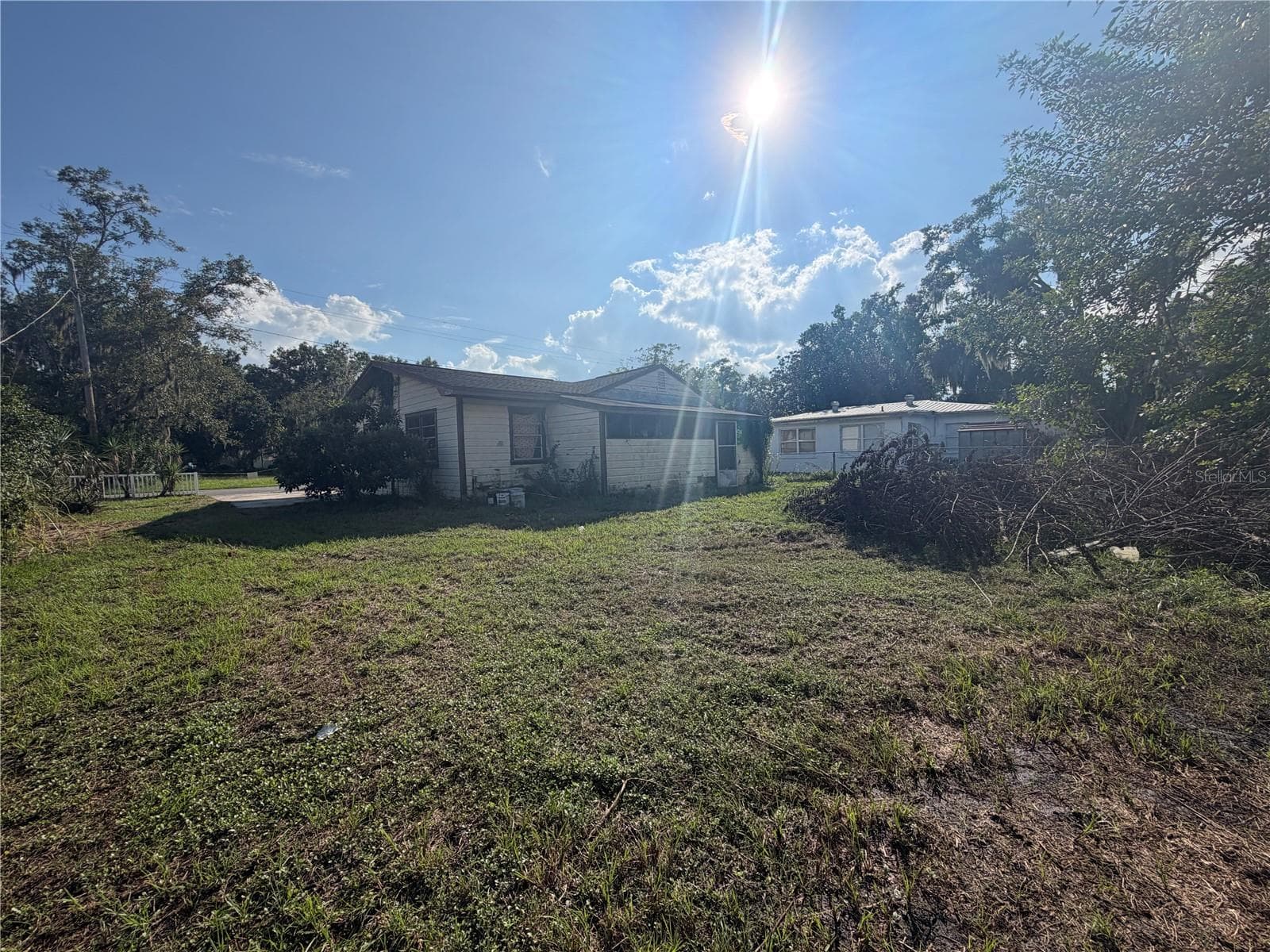 Single Family Residence at 1104 E WARREN ST, PLANT CITY, photo 3 of 3