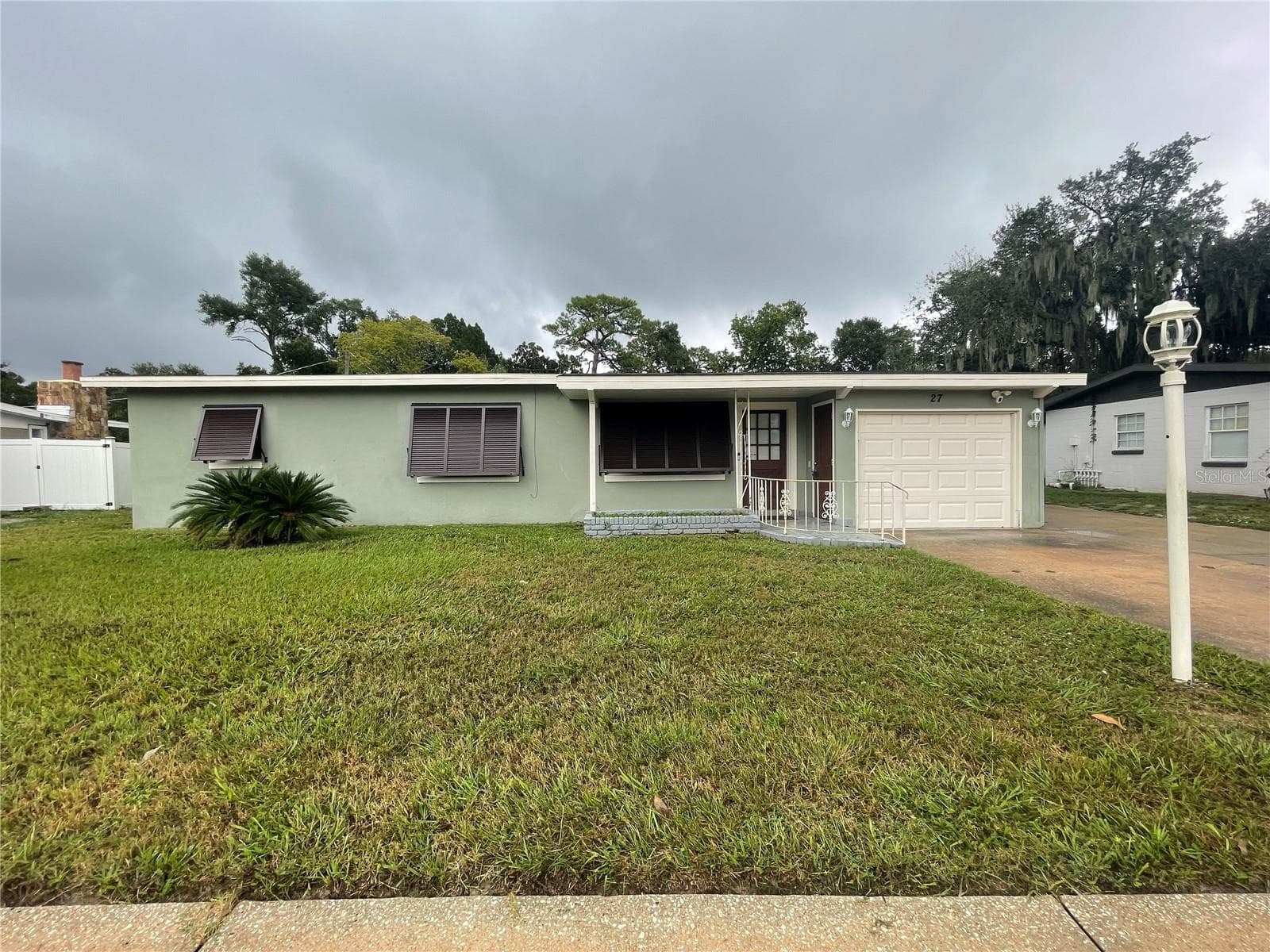 27 GARNET AVE