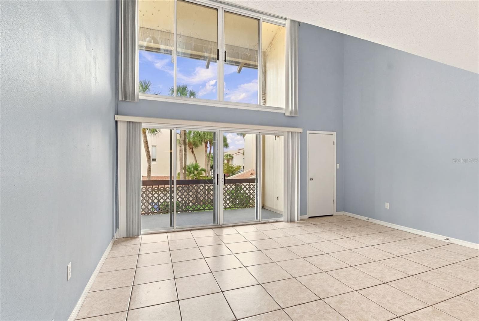 Lots of natural light - 610 ORANGE DR #188, ALTAMONTE SPRINGS
