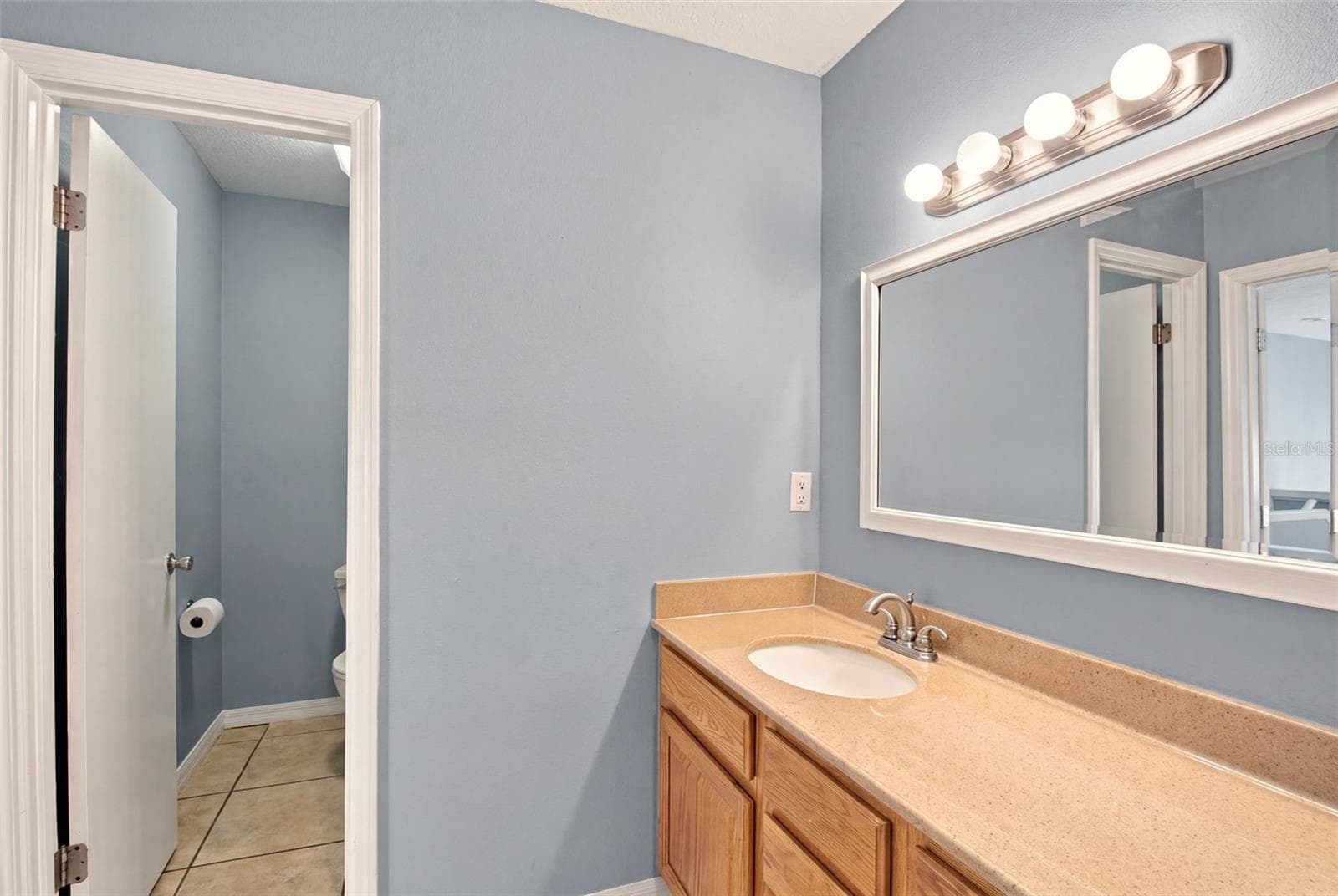 To left is shower - 610 ORANGE DR #188, ALTAMONTE SPRINGS