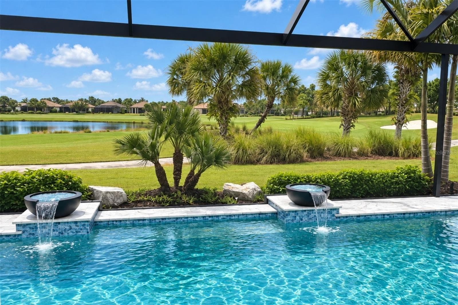 Single Family Residence at 15159 CONTENTA LOOP, LAKEWOOD RANCH, photo 13 of 108