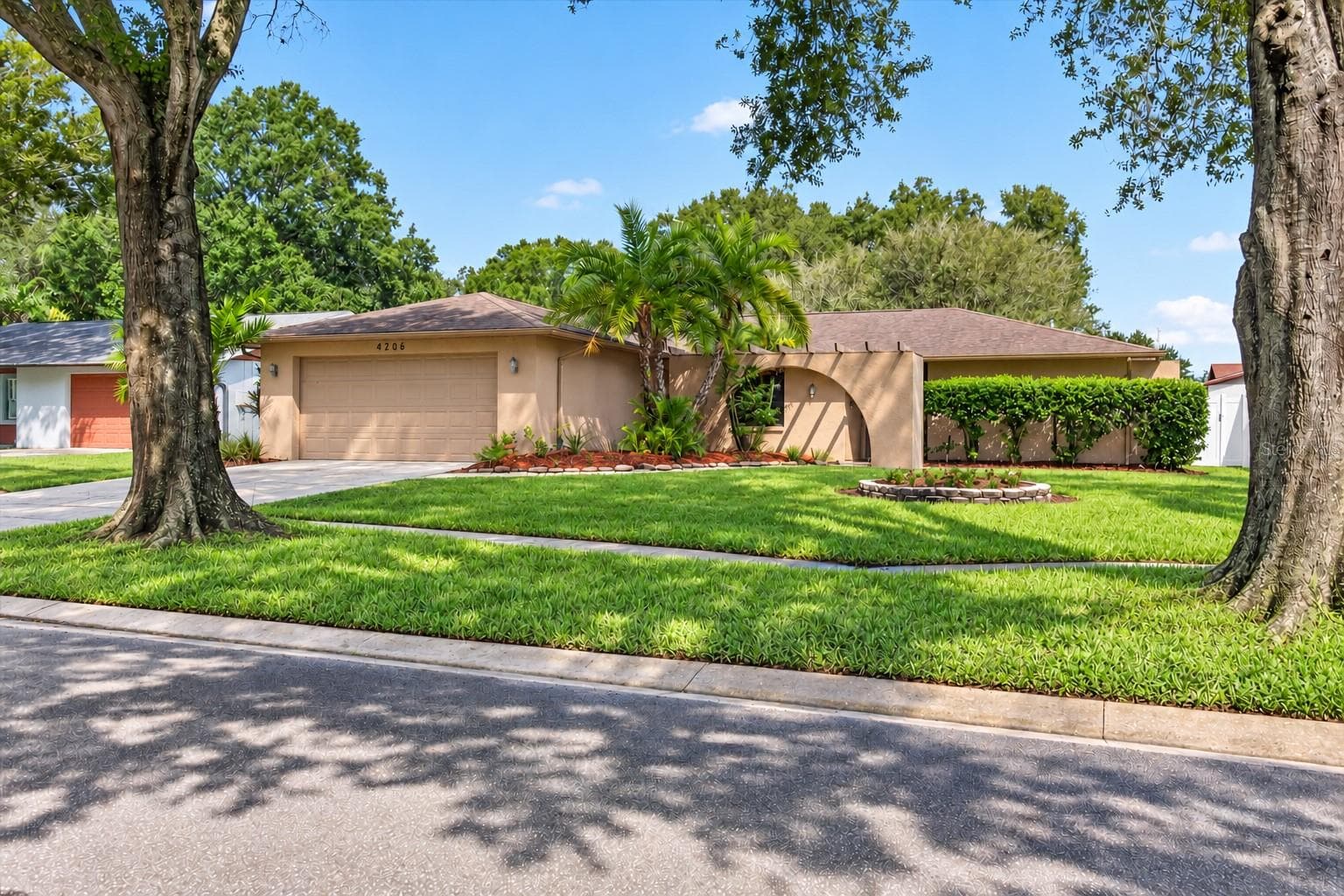 Single Family Residence at 4206 GRAINARY AVE, TAMPA, photo 2 of 33
