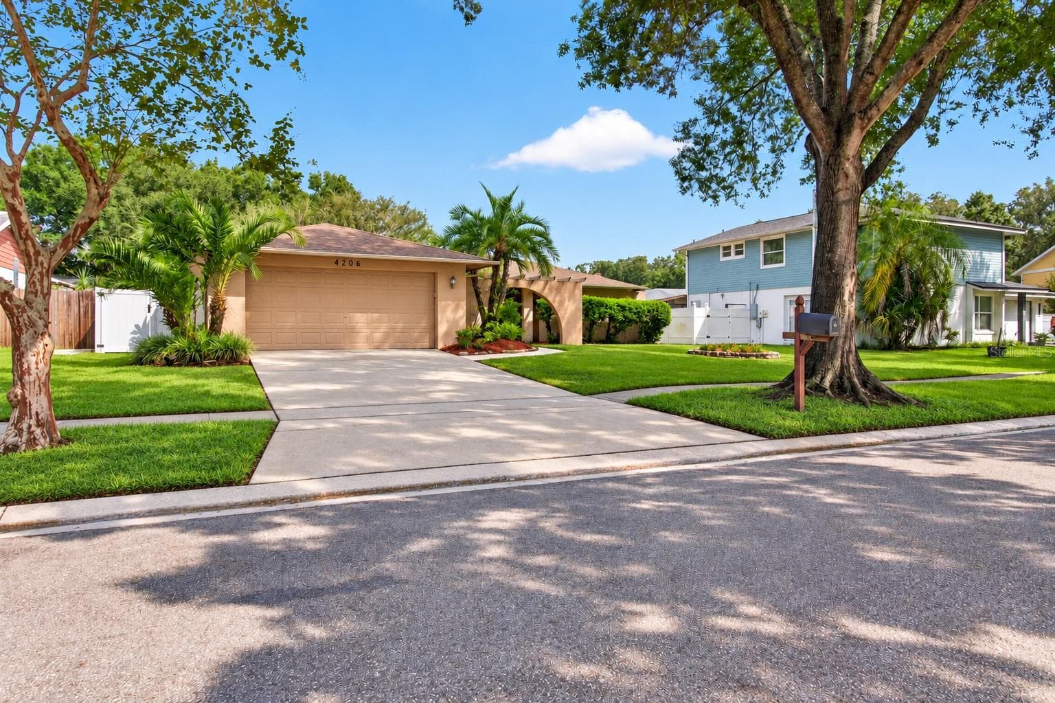 Single Family Residence at 4206 GRAINARY AVE, TAMPA, photo 3 of 33