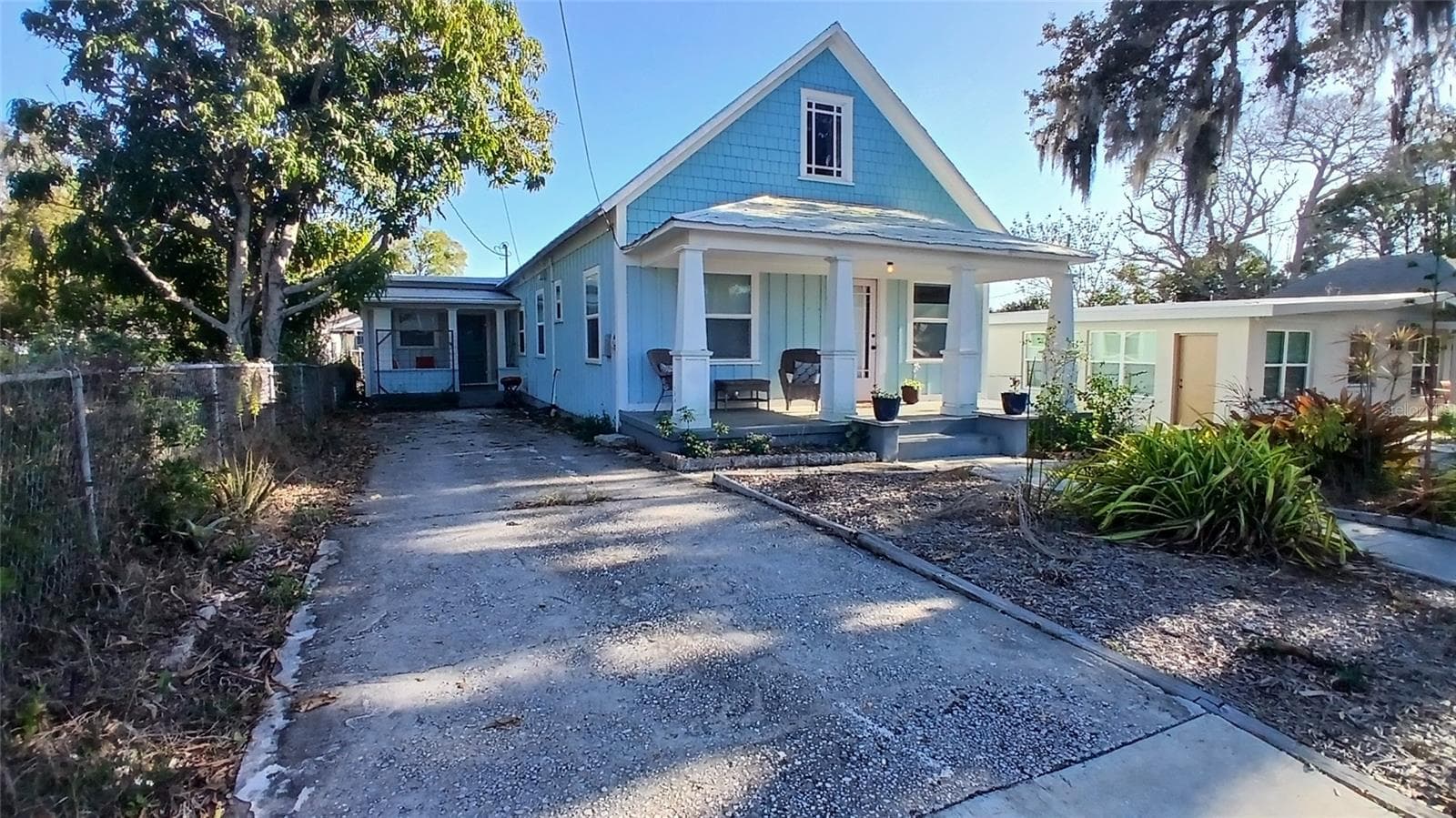 Duplex at 542 DIVISION ST, TARPON SPRINGS, photo 3 of 19