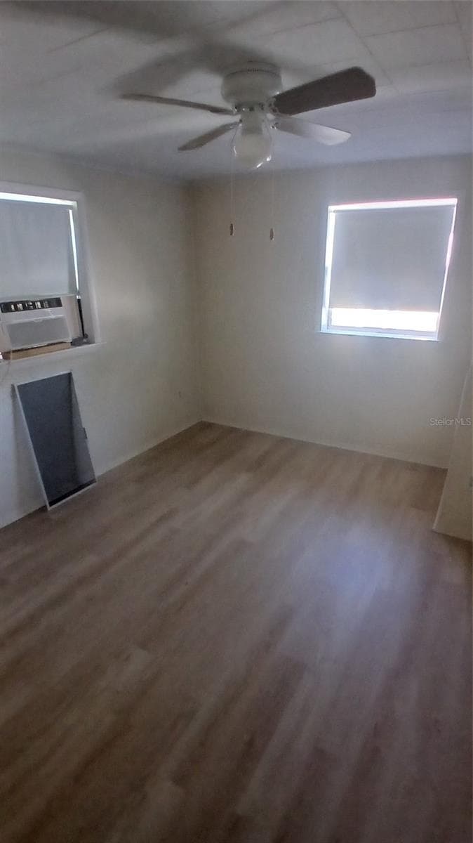 Duplex at 542 DIVISION ST, TARPON SPRINGS, photo 18 of 19