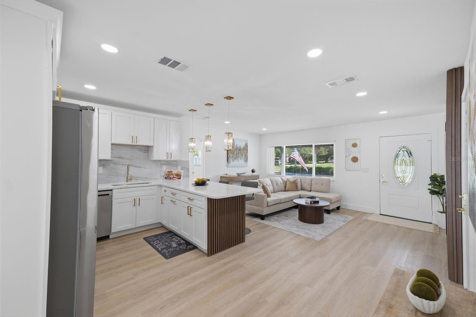 Single Family Residence at 1300 S HILLCREST AVE, CLEARWATER, photo 18 of 53