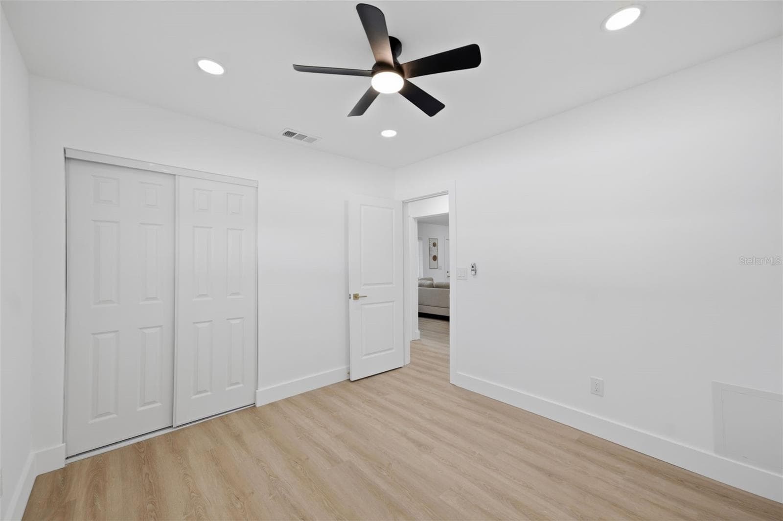 Single Family Residence at 1300 S HILLCREST AVE, CLEARWATER, photo 33 of 53