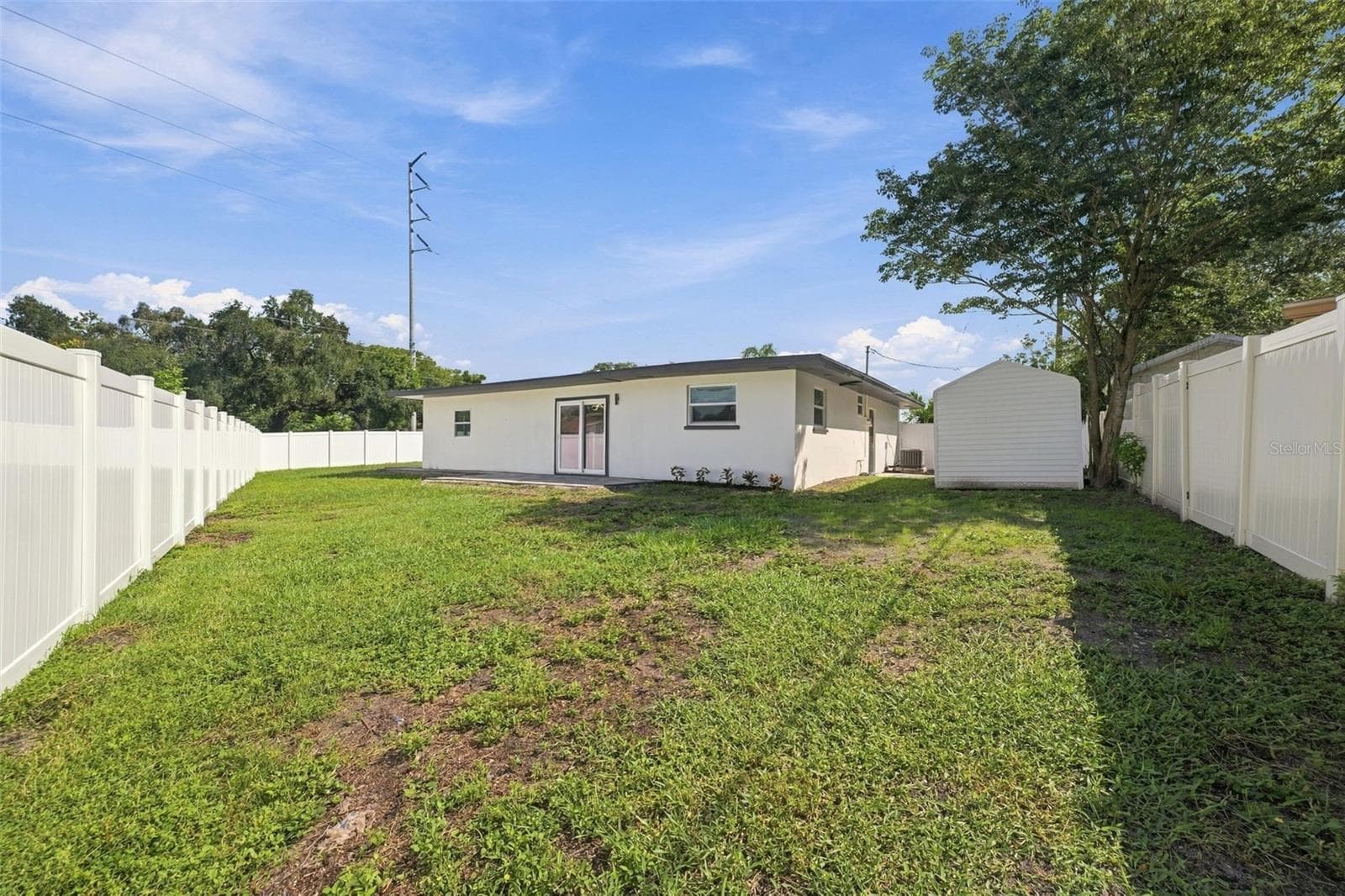 Single Family Residence at 1300 S HILLCREST AVE, CLEARWATER, photo 37 of 53