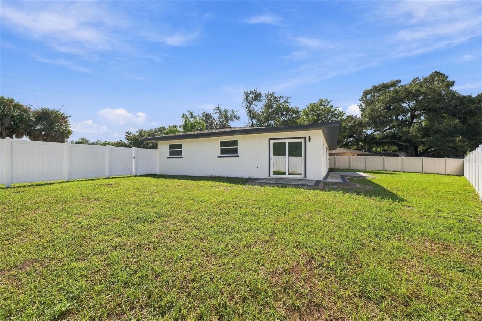 Single Family Residence at 1300 S HILLCREST AVE, CLEARWATER, photo 38 of 53