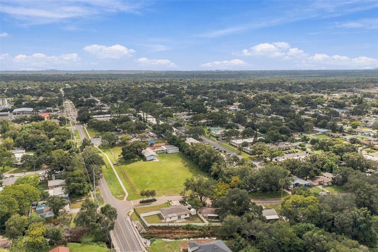 Single Family Residence at 1300 S HILLCREST AVE, CLEARWATER, photo 51 of 53