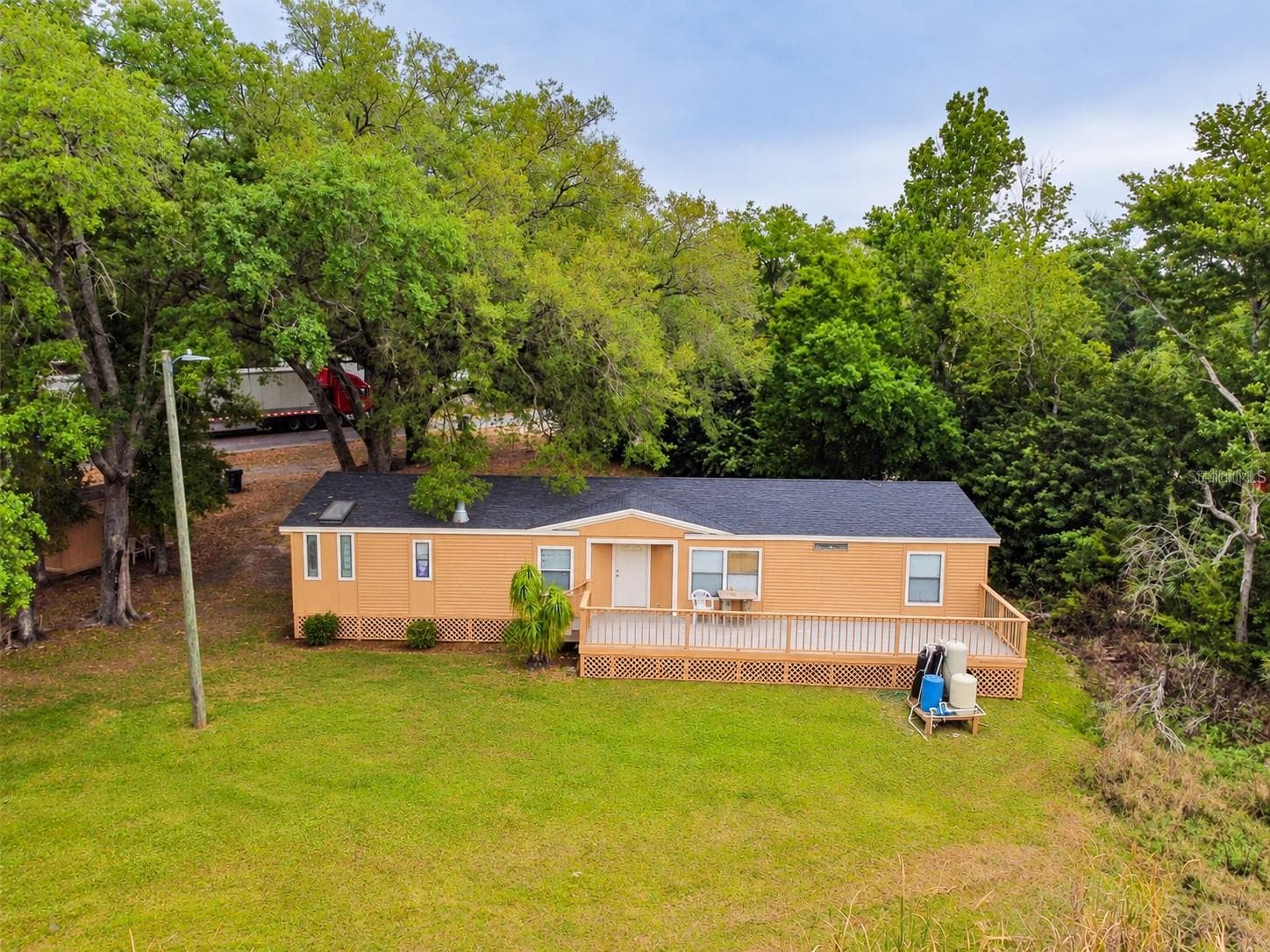Manufactured Home at 1215 E 149TH AVE, LUTZ, photo 3 of 13