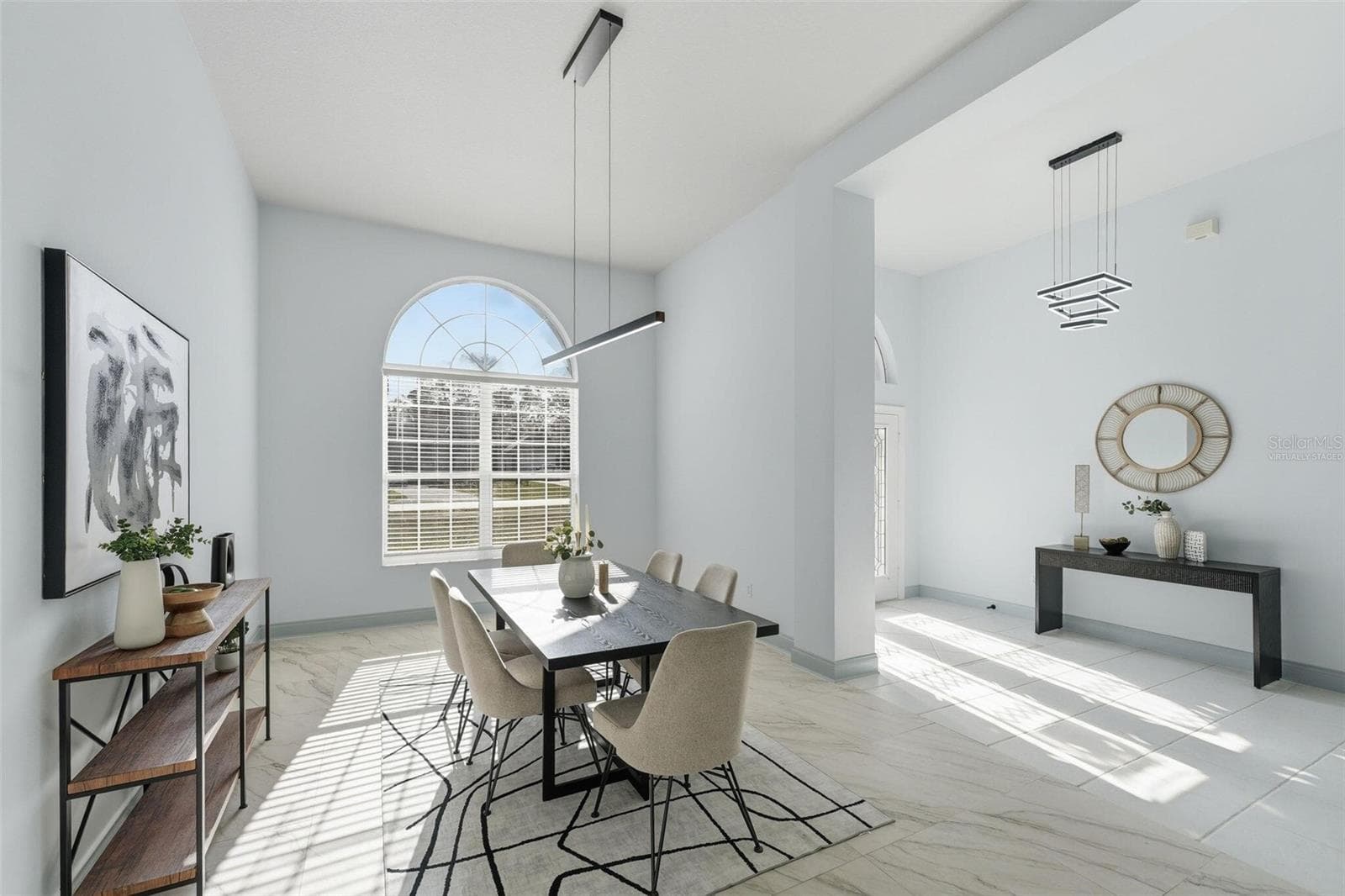 Virtually Staged - 4873 NE 64TH AVE, SILVER SPRINGS