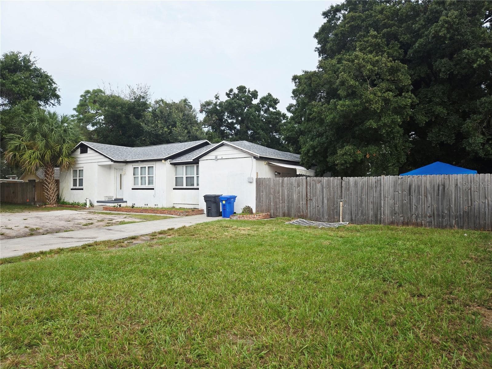 Single Family Residence at 3119 W LAMBRIGHT ST, TAMPA, photo 3 of 28