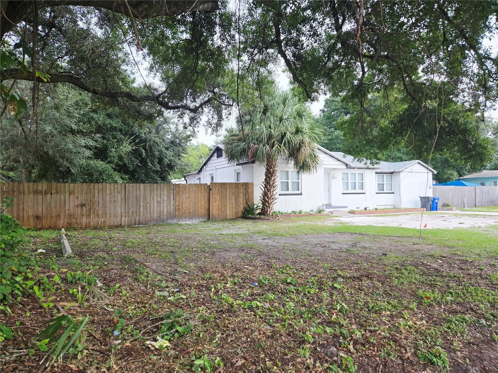 Single Family Residence at 3119 W LAMBRIGHT ST, TAMPA, photo 4 of 28