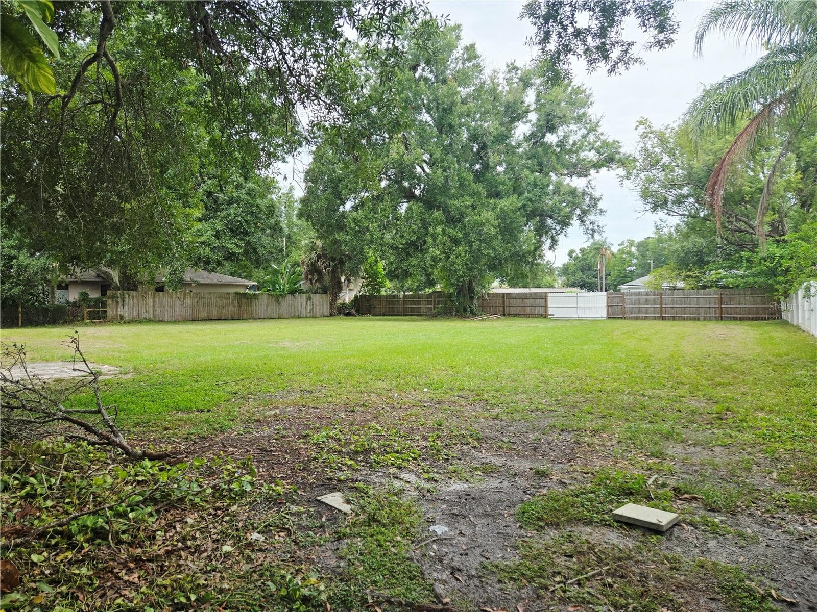 Single Family Residence at 3119 W LAMBRIGHT ST, TAMPA, photo 25 of 28