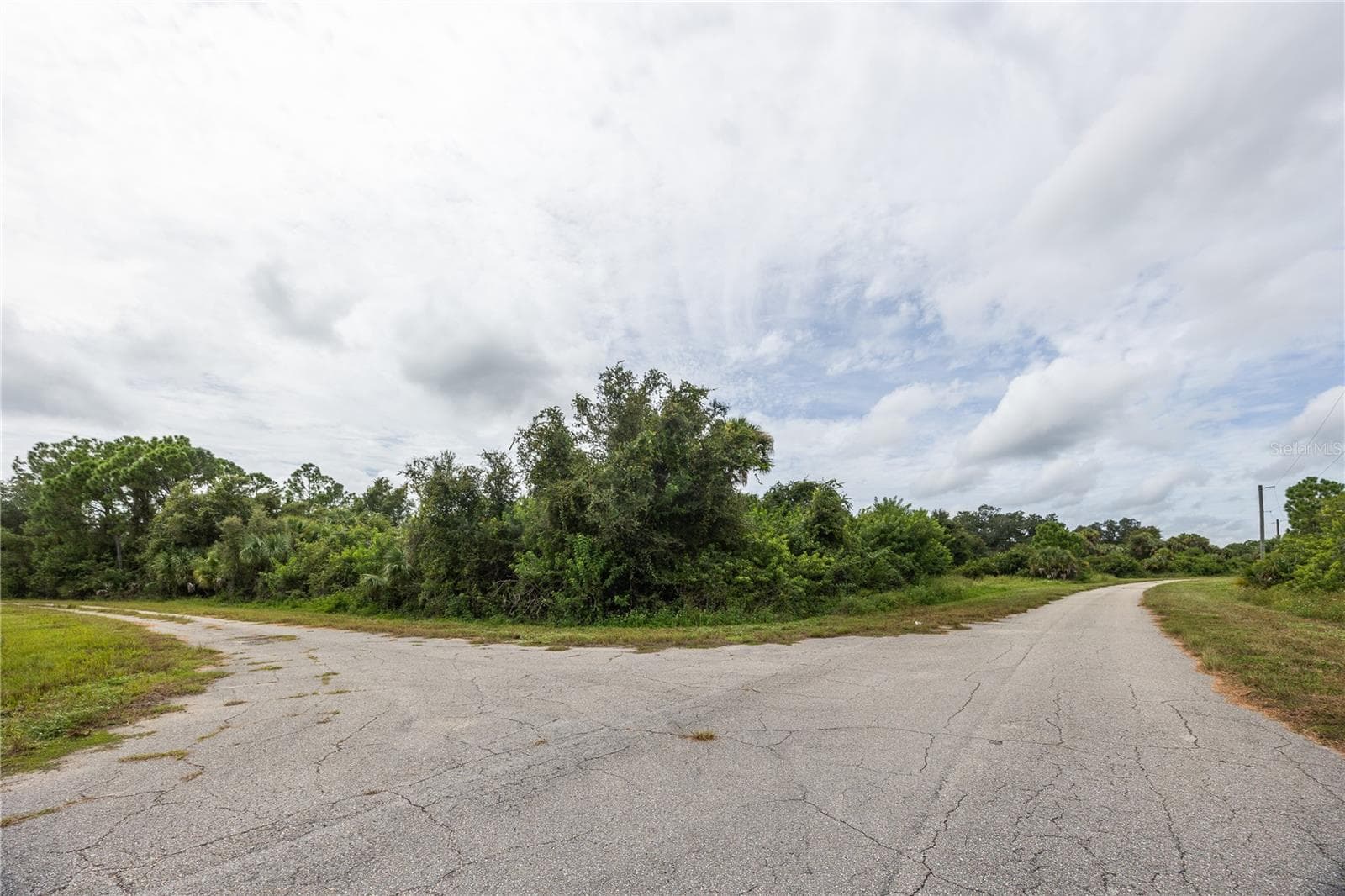 Land at NEWMAN DR, NORTH PORT, photo 3 of 5