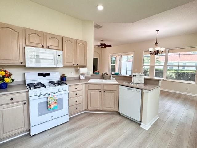 Newer Gas Range - 9616 TURNING LEAF TER, BRADENTON