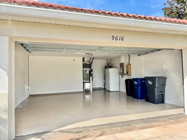 Extra Refrigerator stays - 9616 TURNING LEAF TER, BRADENTON