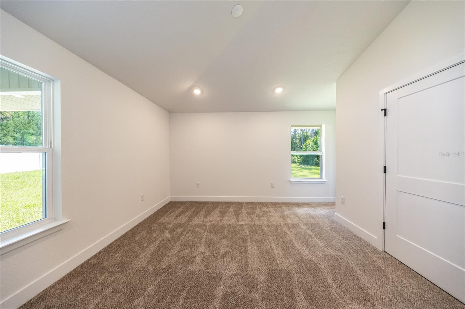 Single Family Residence at 87 RAMBLEWOOD DR, PALM COAST, photo 24 of 42