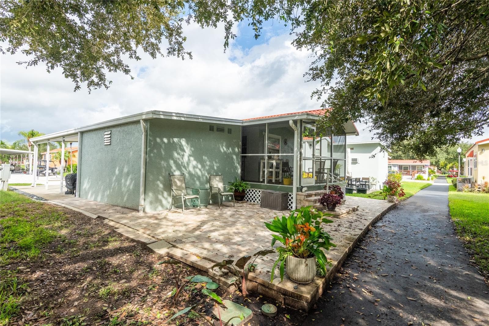 Manufactured Home at 6544 LA MESA RD, LAND O LAKES, photo 13 of 39