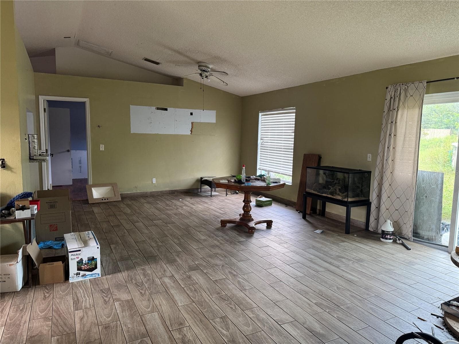 Single Family Residence at 871 LAKE JACKSON CIR, APOPKA, photo 5 of 19