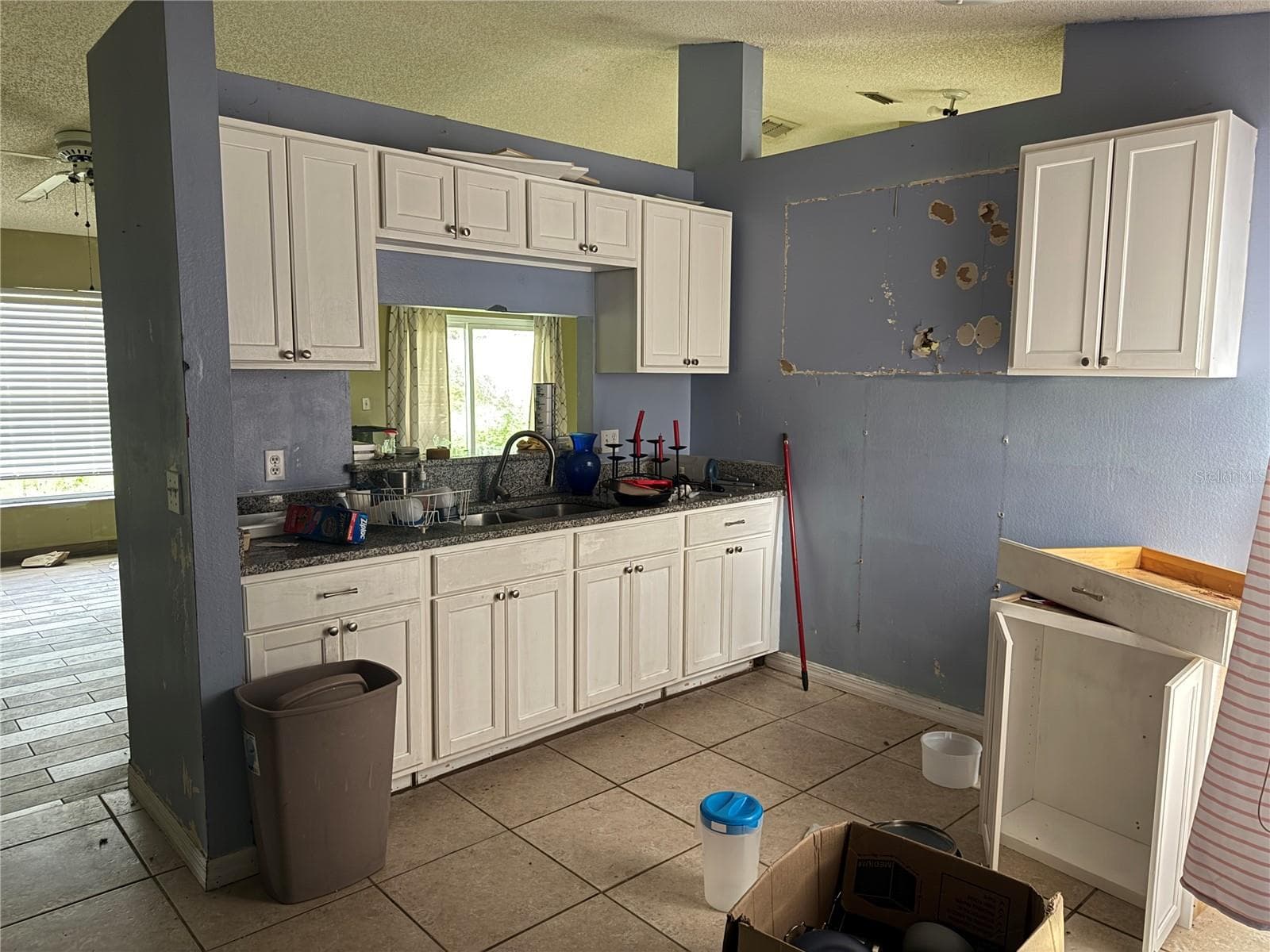 Single Family Residence at 871 LAKE JACKSON CIR, APOPKA, photo 6 of 19
