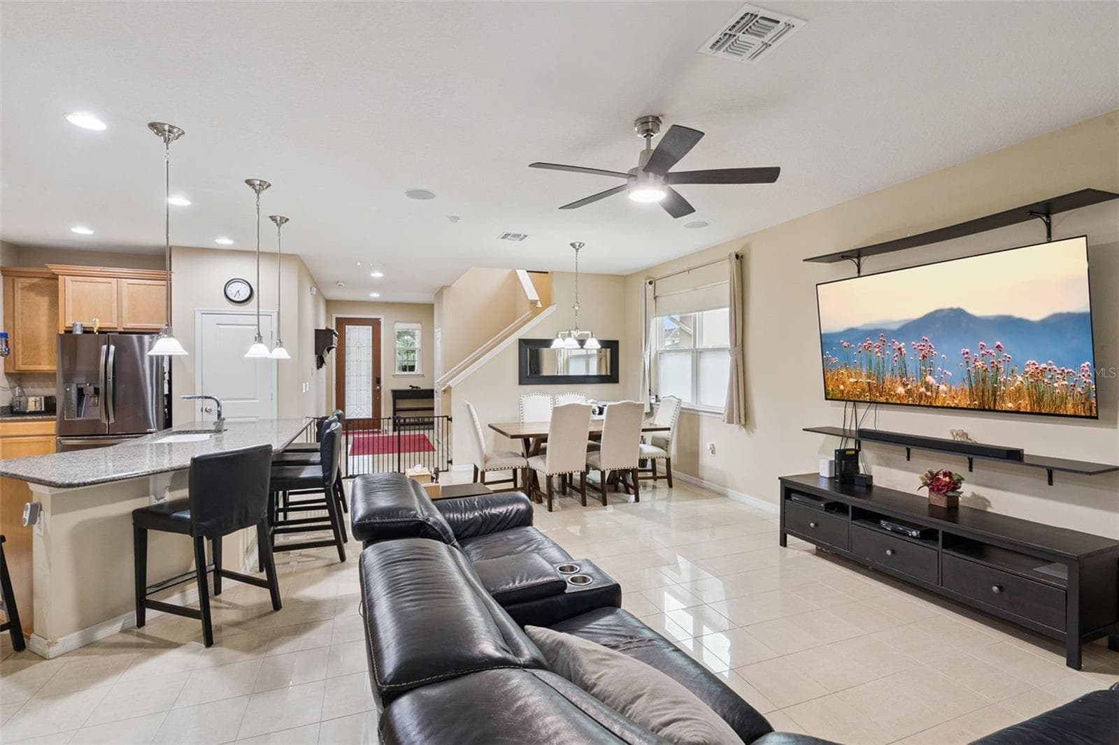 Single Family Residence at 536 BOTTLEBRUSH LOOP, SANFORD, photo 6 of 39