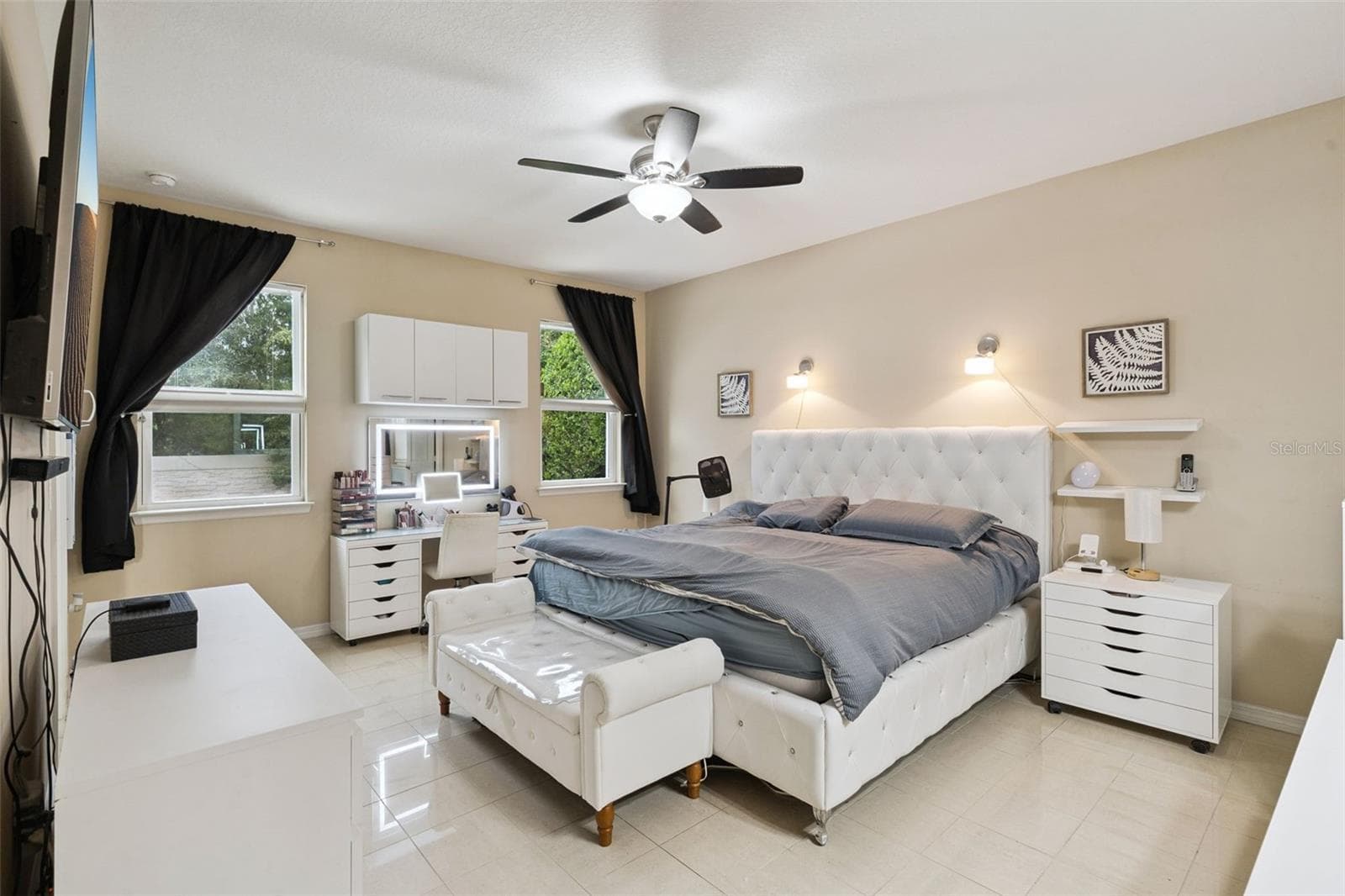 Single Family Residence at 536 BOTTLEBRUSH LOOP, SANFORD, photo 14 of 39