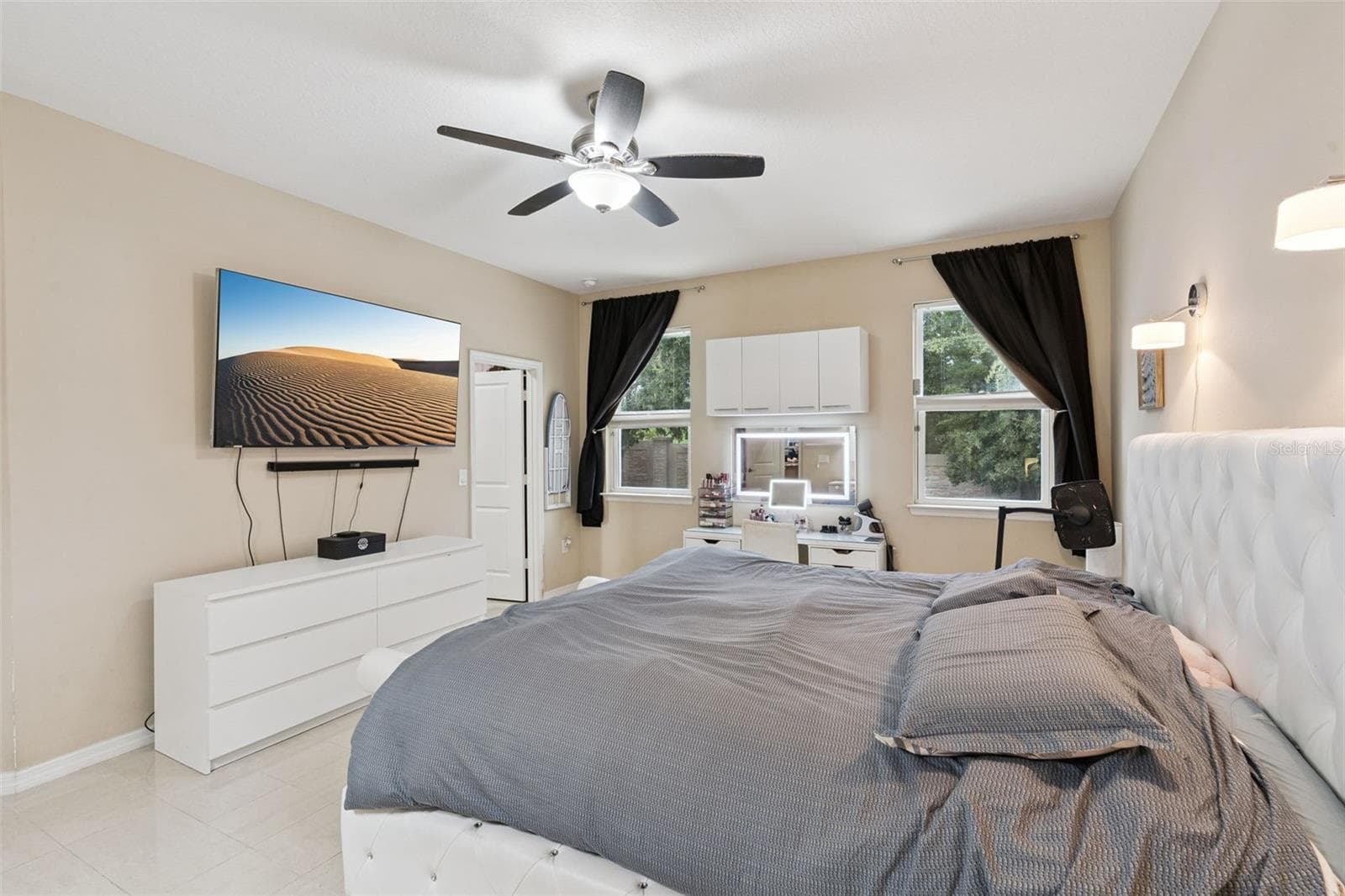 Single Family Residence at 536 BOTTLEBRUSH LOOP, SANFORD, photo 15 of 39
