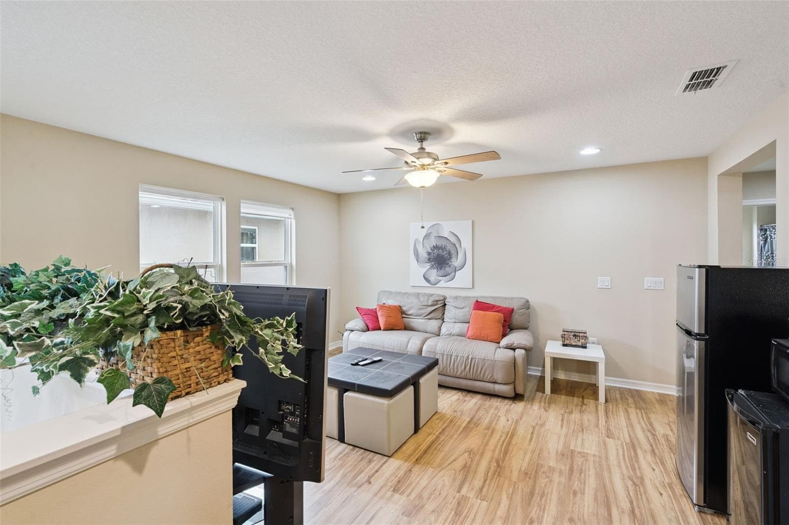 Single Family Residence at 536 BOTTLEBRUSH LOOP, SANFORD, photo 21 of 39
