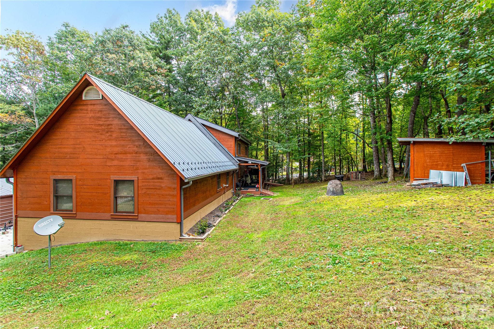 Single Family Residence at 153 Montgomery Place Lane, Zirconia, photo 34 of 40