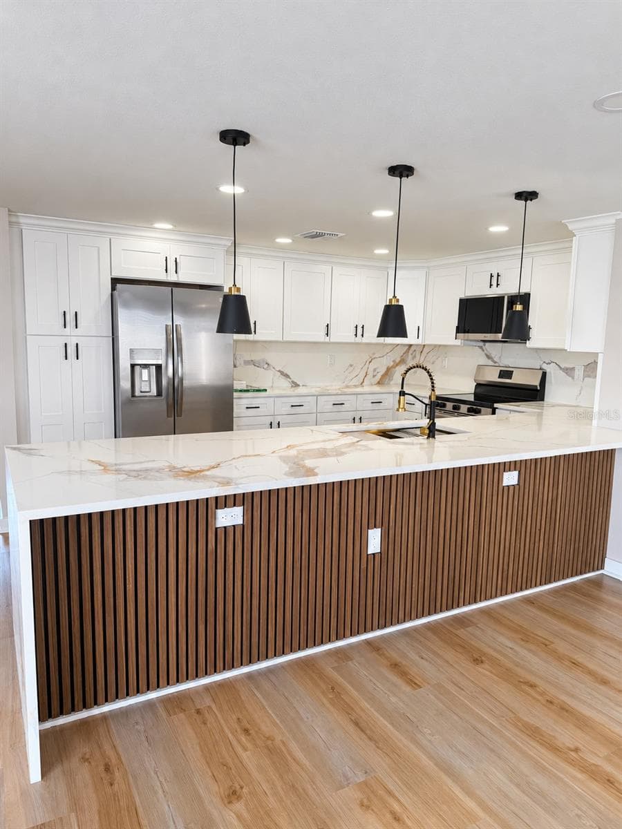 Kitchen - 5707 PERKIN DR, NEW PORT RICHEY