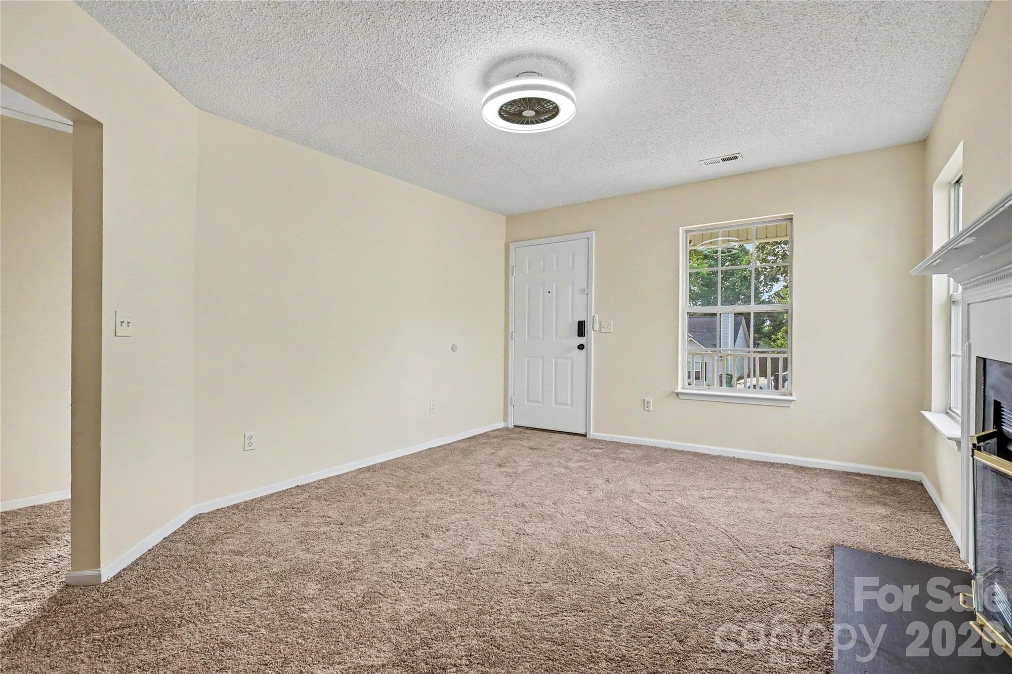 Single Family Residence at 1611 Dendy Lane, Pineville, photo 3 of 26
