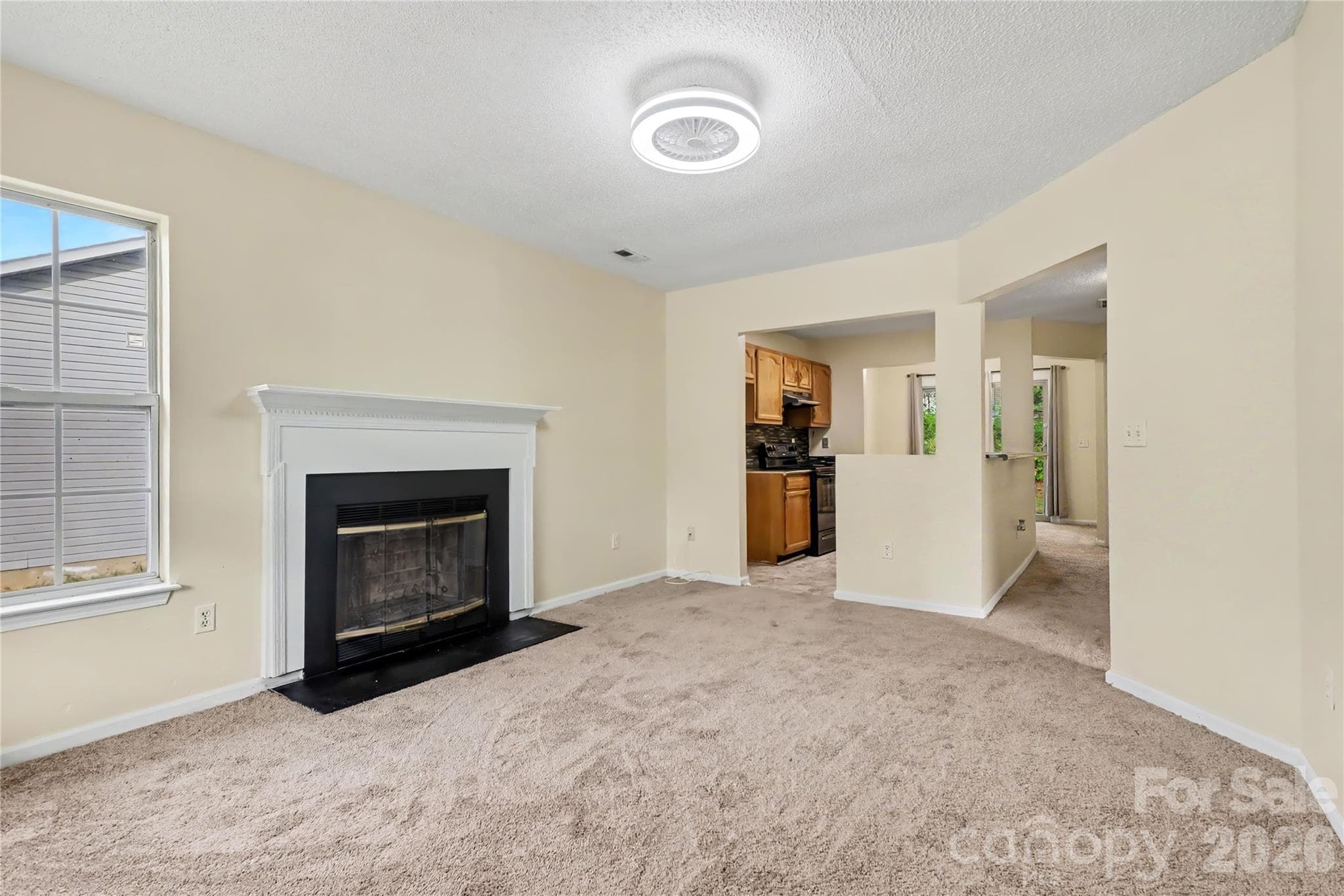 Single Family Residence at 1611 Dendy Lane, Pineville, photo 5 of 26