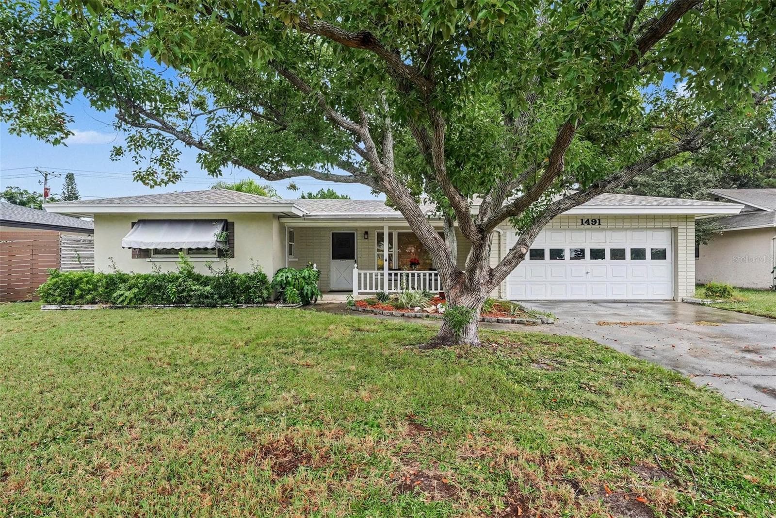1491 SAN HELEN DR